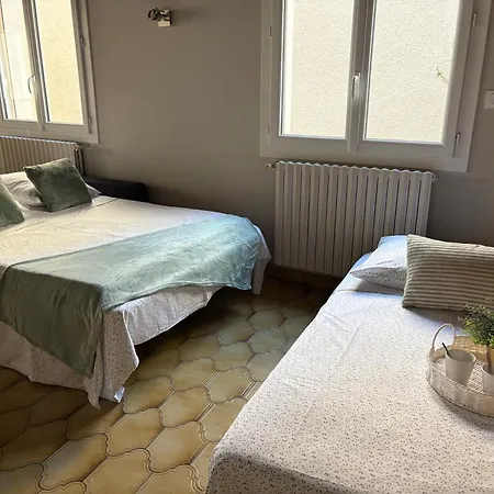Le Cousich Maison Familiale Au Coeur Du Boupere, A Proximite Du Puy Dufou Apartment *