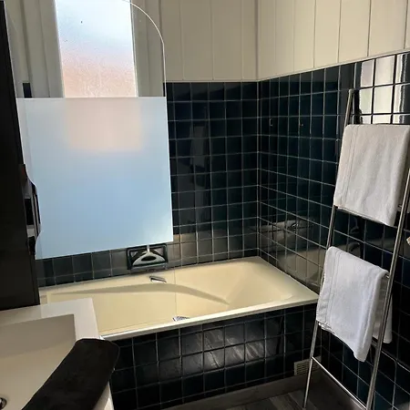 Le Cousich Maison Familiale Au Coeur Du Boupere, A Proximite Du Puy Dufou Apartment *